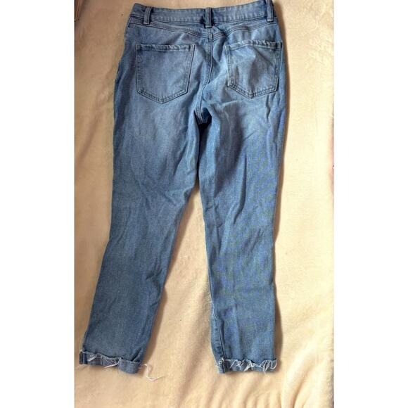 Rewash Womens Super High Rise Mom Jeans Size 5/27 Distressed Ripped Raw Hem - Picture 2 of 6